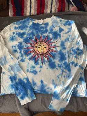 No boundaries long sleeve shirt size large